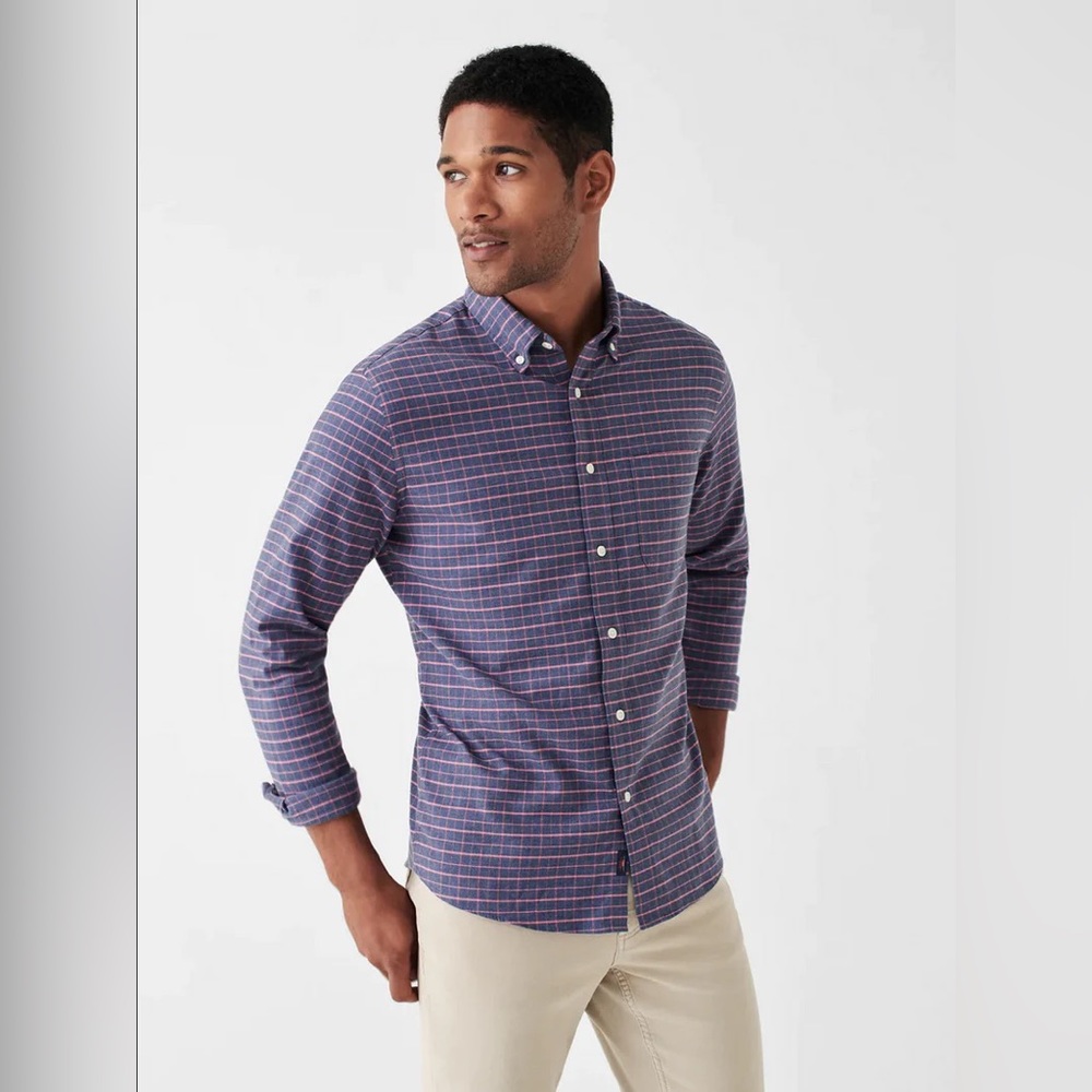 NWT Faherty size small STRETCH OXFORD SHIRT